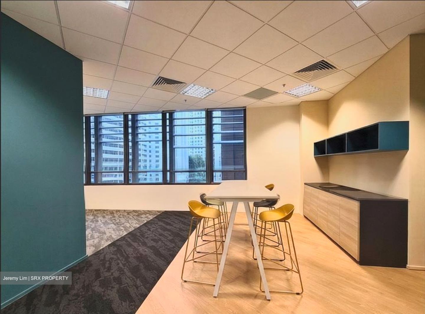 PLUS (D1), Office #533729711